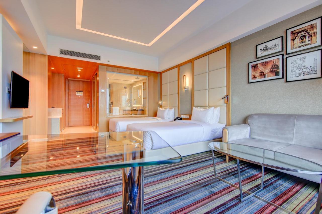 Radisson Blu होटल